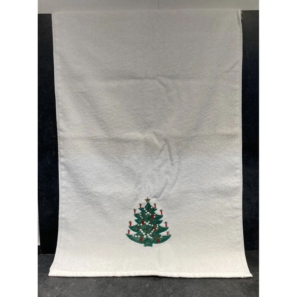 2 Pc Embroidered Christmas Tree Hand Towel Set 1 Hand Towel/1 Fingertip Towel